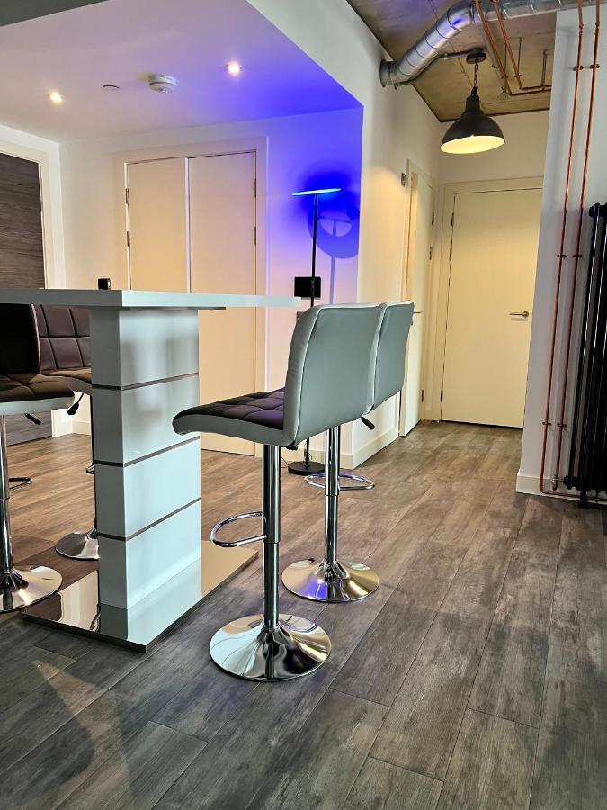 Hotel Apartment Two Bedroom Ferrum Wembley Park Лондон Екстериор снимка