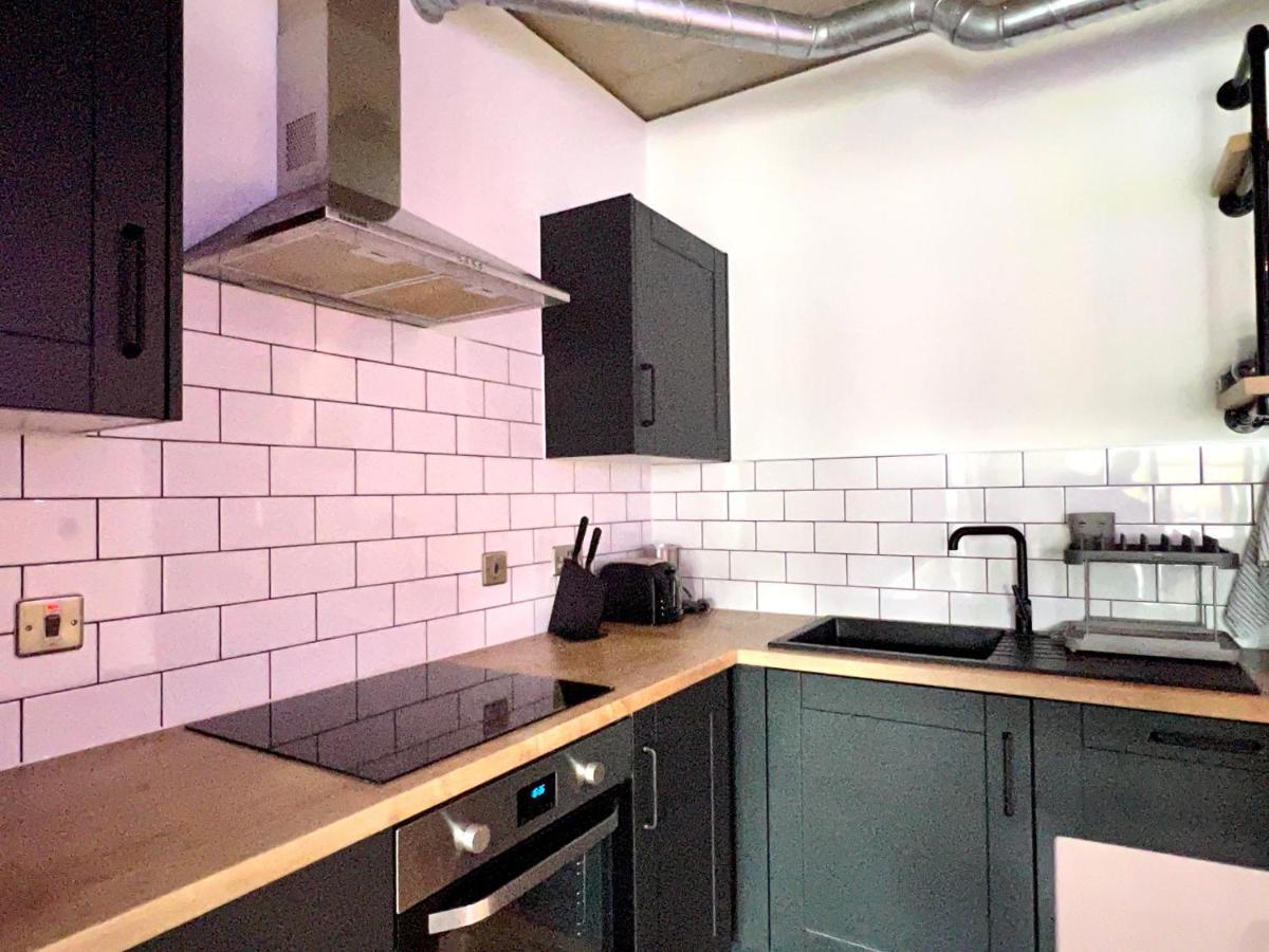Hotel Apartment Two Bedroom Ferrum Wembley Park Лондон Екстериор снимка