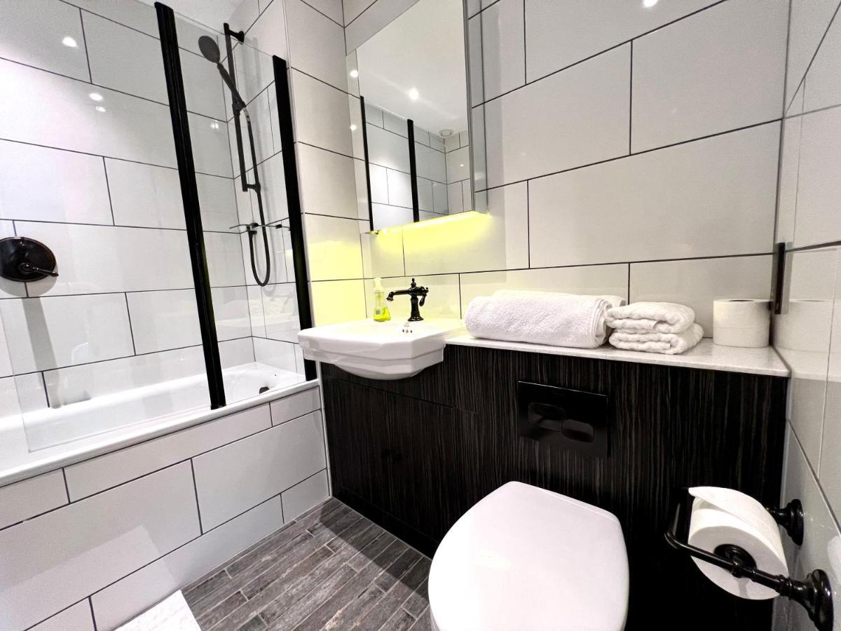 Hotel Apartment Two Bedroom Ferrum Wembley Park Лондон Екстериор снимка
